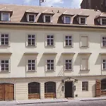 U Krize Hotel