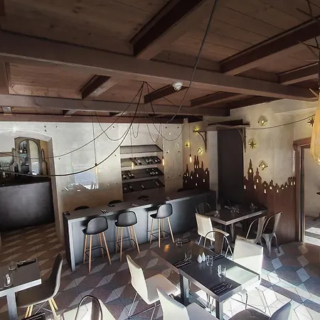 ウ クリジェ 3* プラハ