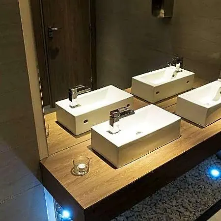 Hotel U Krize 3*