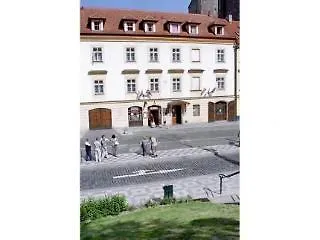 U Krize Hotel Praga