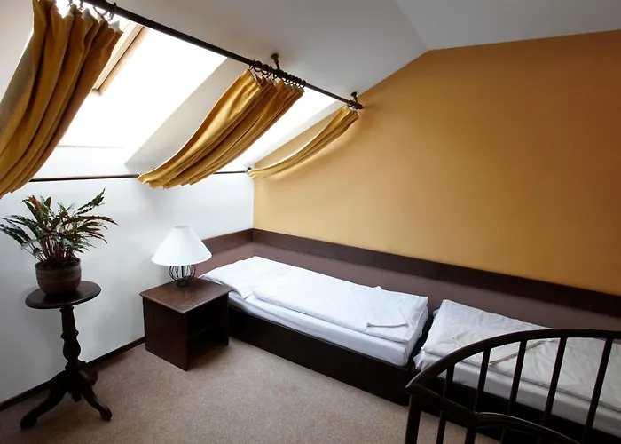 U Krize Hotel Praga