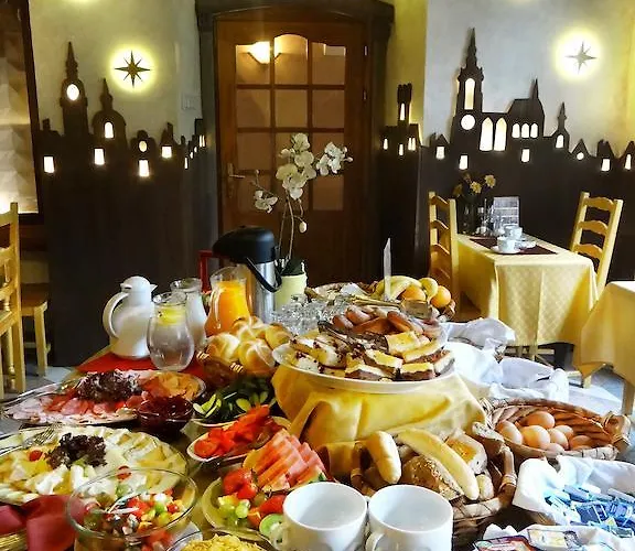 U Krize Hotel Praga