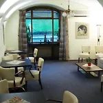 U Kříže Hotel 3*
