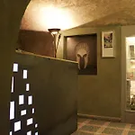 U Kříže 3*