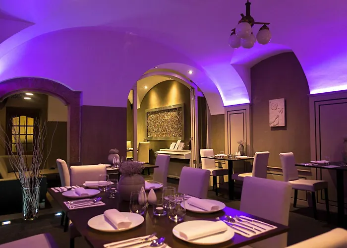 Hotel U Krize 3*